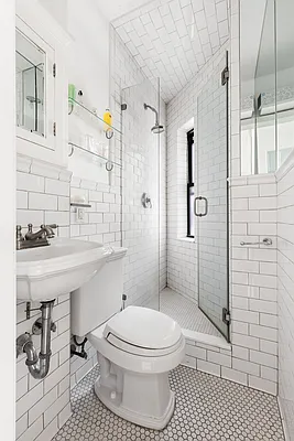 Sold by Compass | media 5