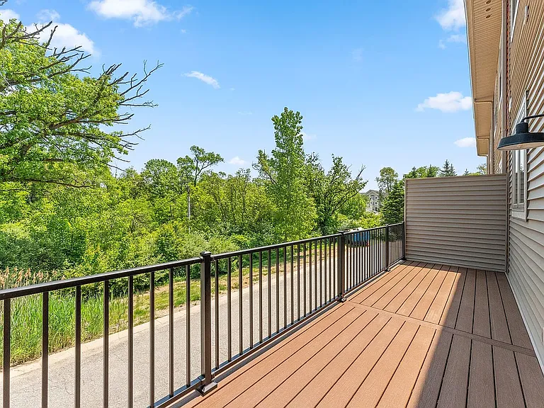 59 Sanctuary Dr — Photo 15