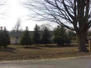 6262 Satterly Lake Rd, Mancelona, MI 49659
