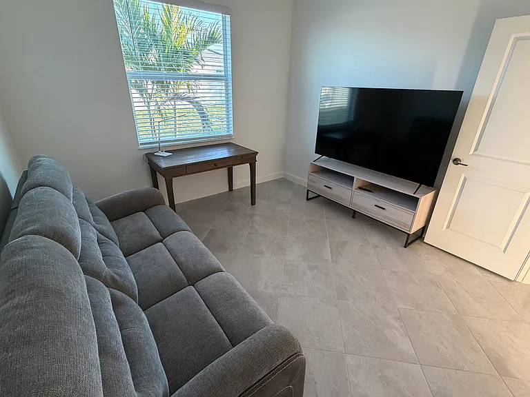 8493 Shore Lake Dr — Photo 10