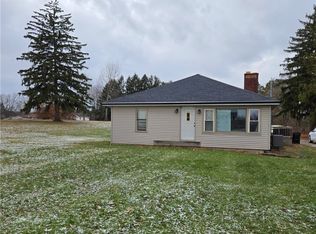 2227 Perry Dr SW, Canton, OH 44706