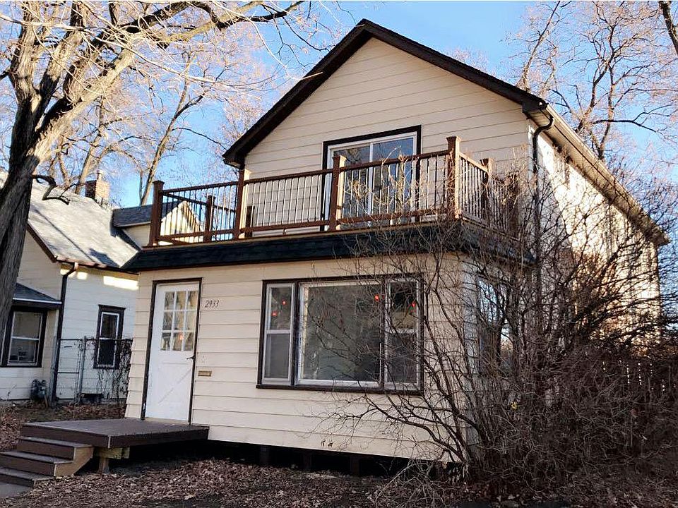 New landing, balcony, and roof in 2020.