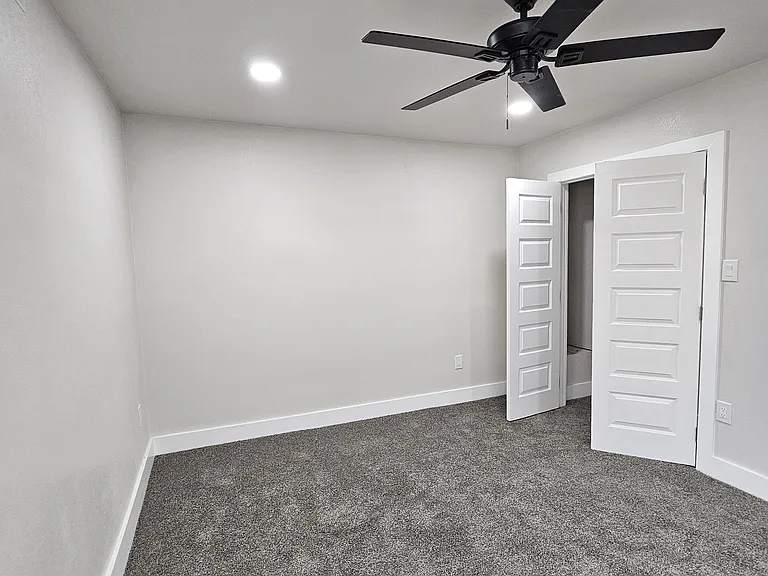 702 College St #1 — Photo 11