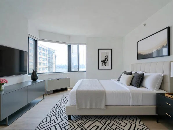 45 River Dr South image 6 of 49