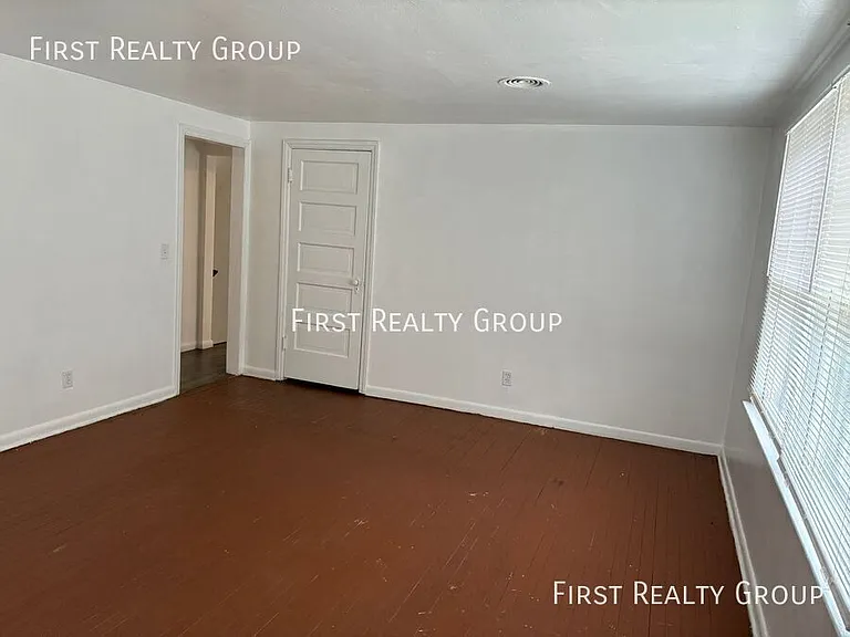 3858 Haney Rd #B — Photo 6