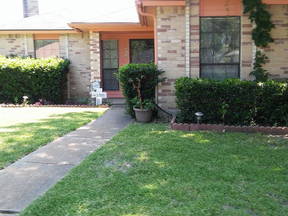 1st image of 408 Adelaide Dr