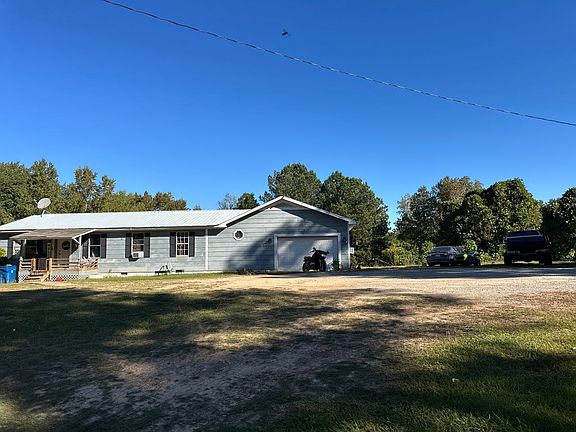 2nd image of 2931 Wilson Chapel Rd