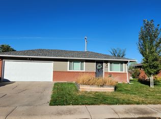 220 10th St, Windsor, CO 80550