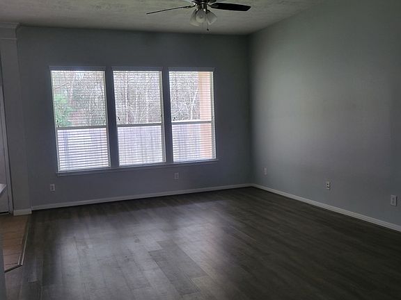 4th image of 30311 Saw Oaks Dr