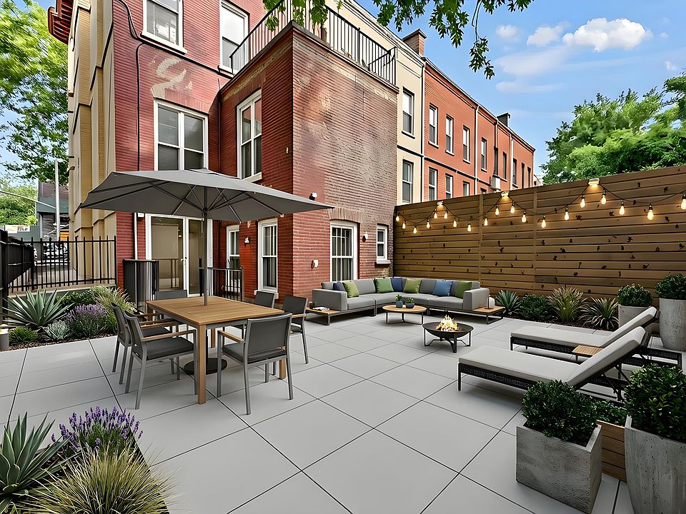 1st image of 538 Carlton Ave #1