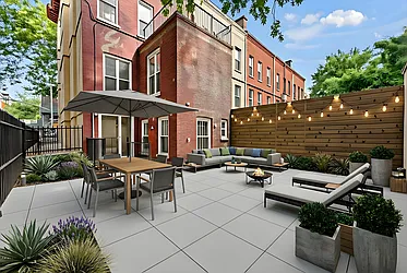 538 Carlton Avenue, #1