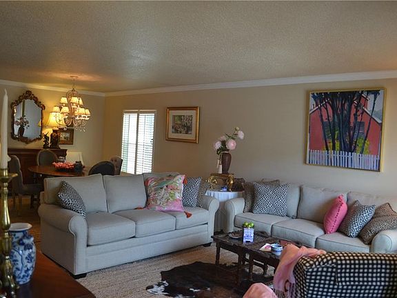 4th image of 2043 Country Side Cir S