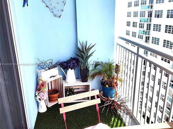 5th image of 6969 Collins Ave APT 1104