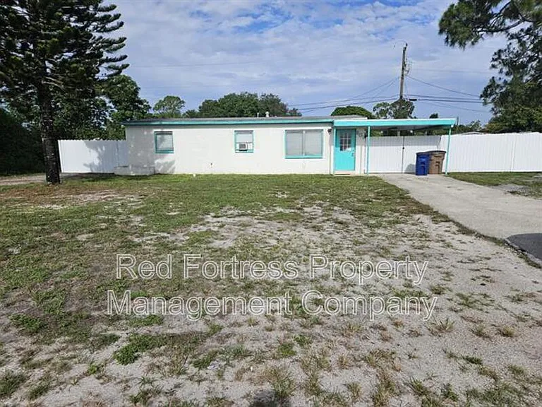 201 Alabama Rd S — Photo 1