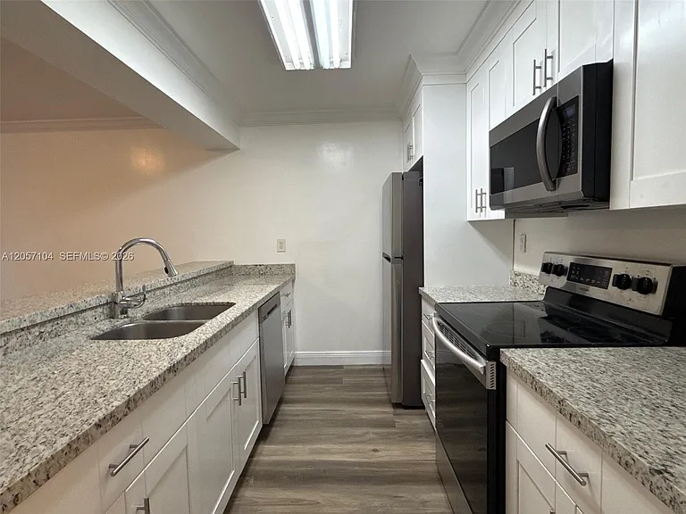 1071 Windward Dr #0 — Photo 23