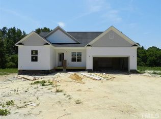 129 Garnet Ln, Clayton, NC 27520