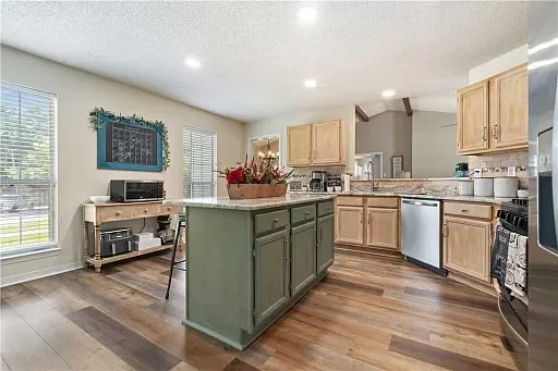 9505 Ironwood Ct — Photo 7