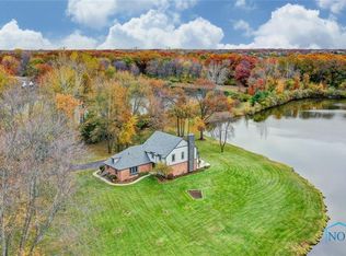 229 Centennial Rd, Holland, OH 43528