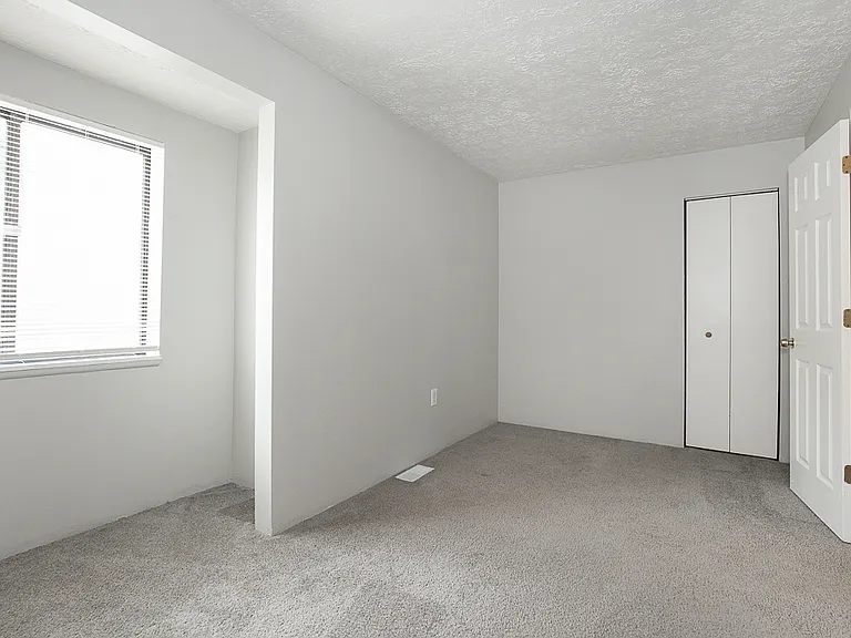 38285 North Ln #L202 — Photo 10
