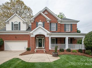 4608 Walnut Knoll Dr, Matthews, NC 28105