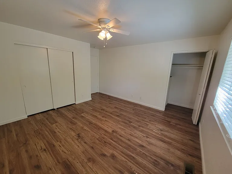 2055 Amanda Way #7 — Photo 21