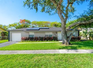 9197 Southampton Pl, Boca Raton, FL 33434