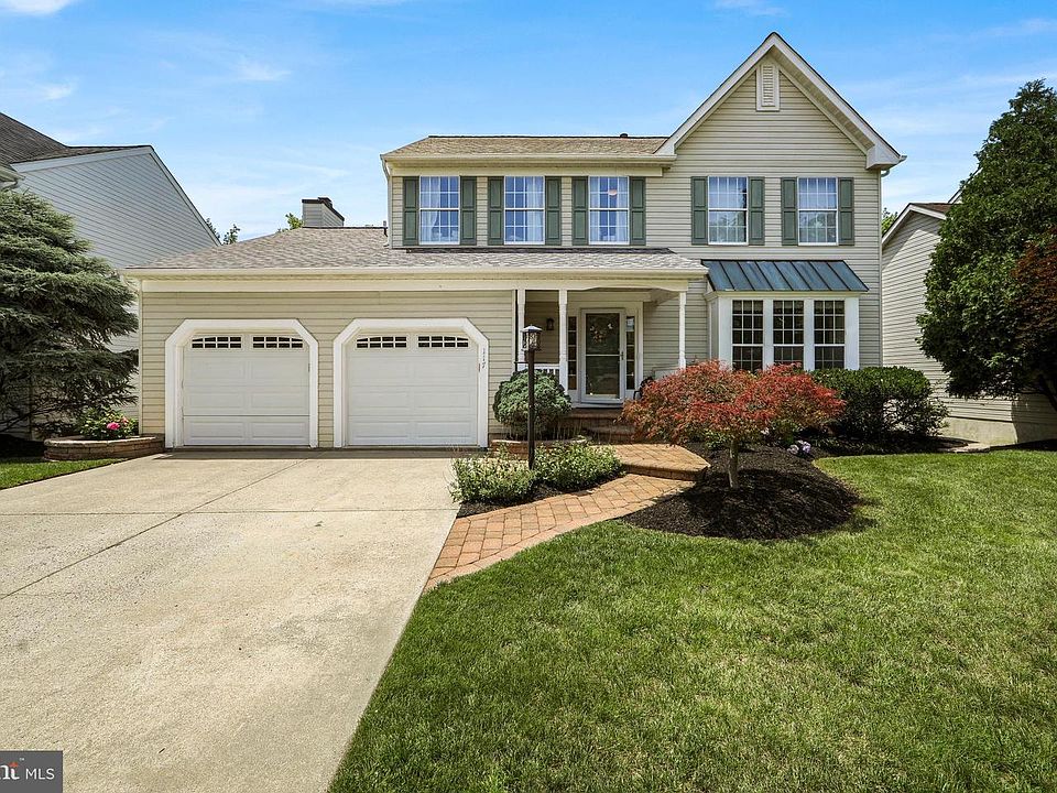 1st image of 117 Europa Blvd