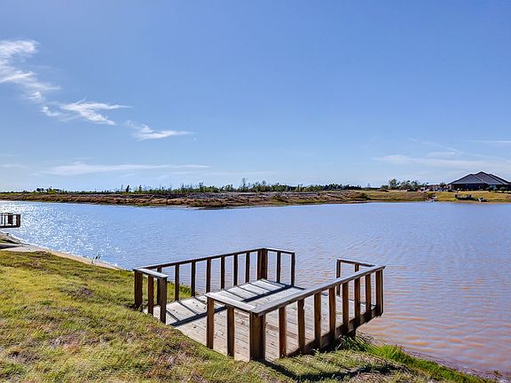 Water and your own dock!