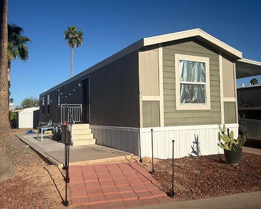 3rd image of 16225 N CAVE CREEK Road #31