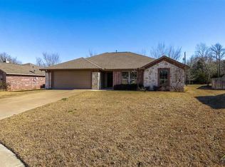 11585 Three Chimneys Dr, Flint, TX 75762