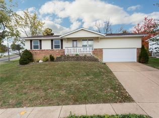 6002 Grand Marnier Dr, Saint Louis, MO 63129