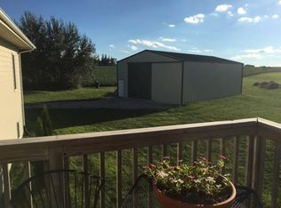 36327 Jewell Ct, Earlham, IA 50072
