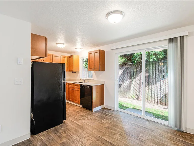 4718 NE Hazel Dell Ave — Photo 11