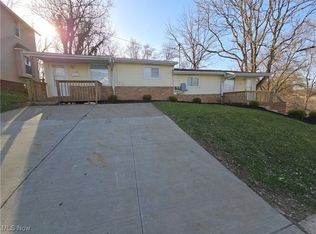 52-54 31st St NW, Barberton, OH 44203