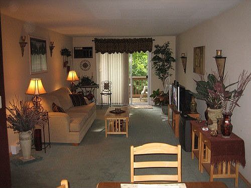 3rd image of 163 Village Dr