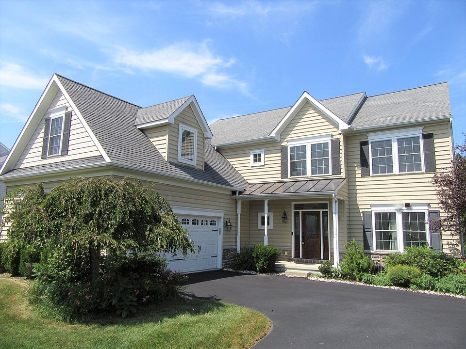 2nd image of 251 Mill House Dr