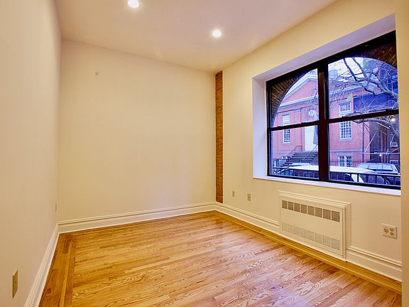 4th image of 437 W 44th St APT 1FE