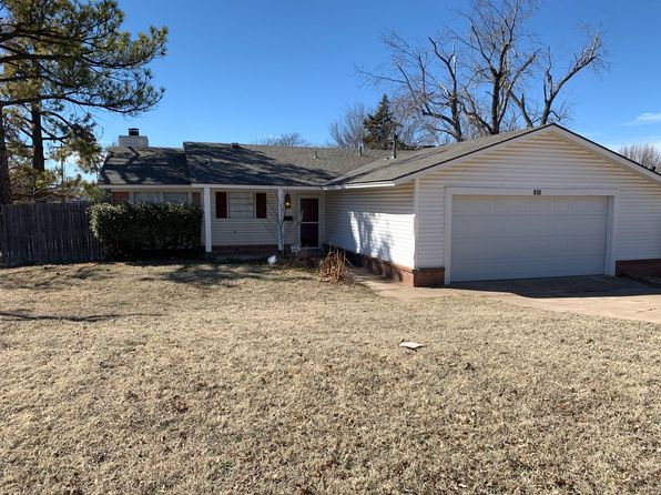 830 Douglas Dr