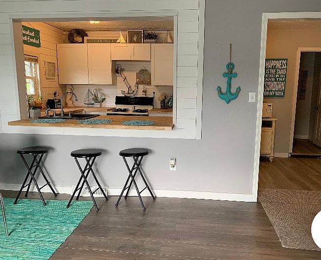 1st image of 608 Fig Dr #2