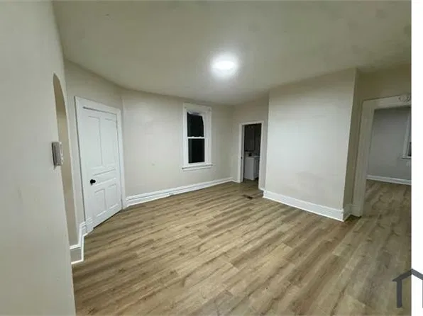 2622 N Charles St, Pittsburgh, PA 15214