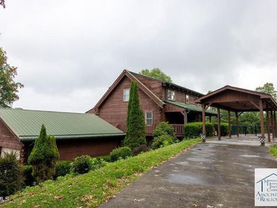 (Undisclosed Address), Clintwood, VA, 24228