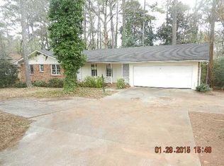 640 S Indian Creek Dr, Stone Mountain, GA 30083
