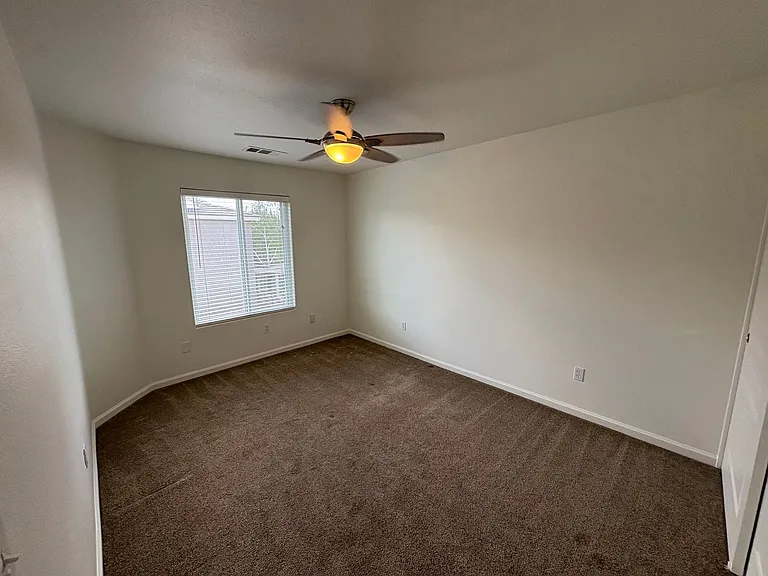 5928 W Whitley Ave — Photo 25