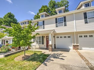 114 Torrington Ave, Fletcher, NC 28732