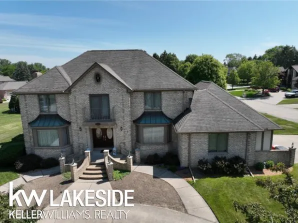 37272 Fiore Trl, Clinton Township, MI 48036