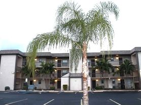 1999 Kings Hwy, Punta Gorda, FL