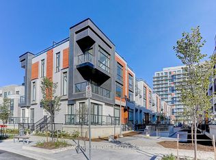 10 David Eyer Rd #1240, Richmond Hill, ON