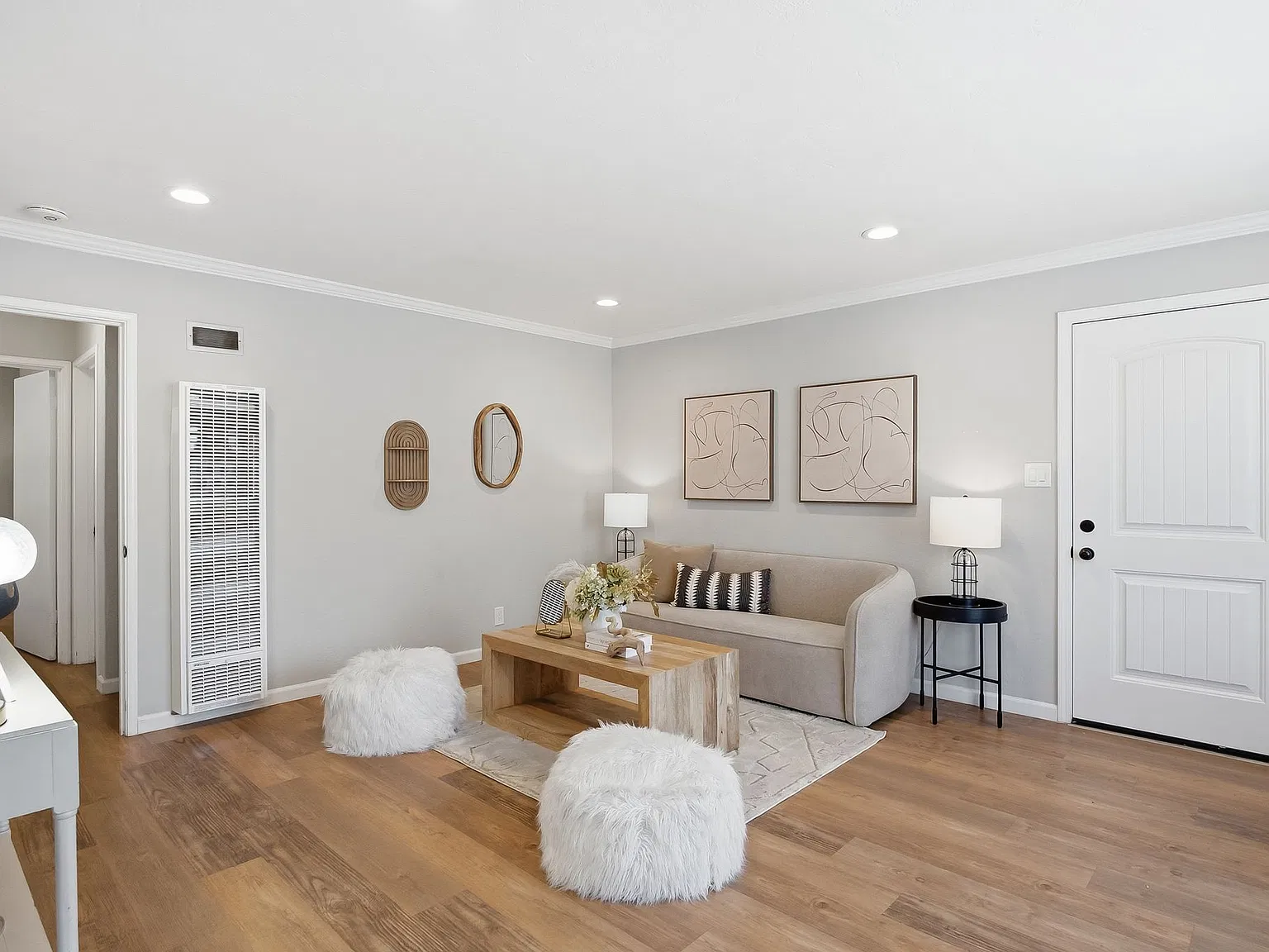 2 bed, 850 sqft, $3,500 — Photo 4