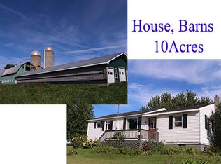 17 W Shore Rd, Alburgh, VT 05440
