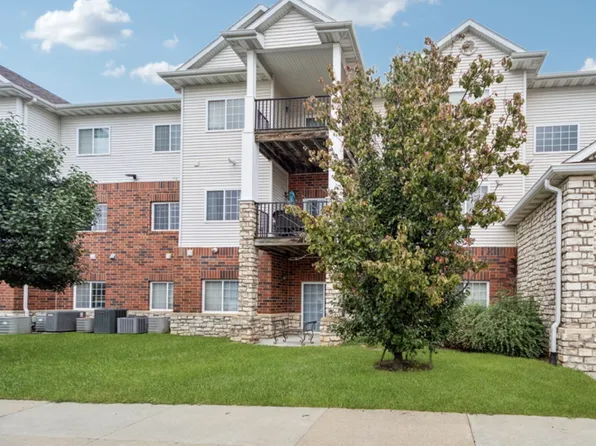 6255 Beechtree Dr Unit 3205, West Des Moines, IA 50266